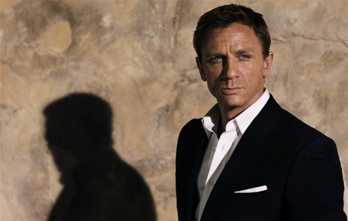 bond2910 Джеймс Бонд